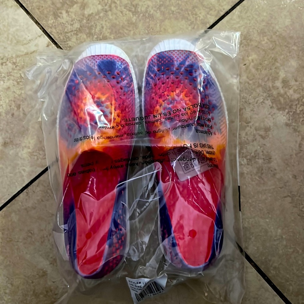 Layers 8 Tie dyed rubber shoes